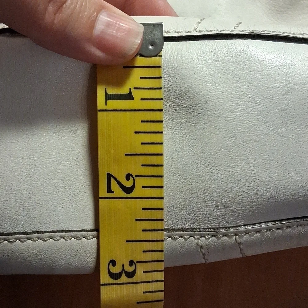 Vintage Coach Cream Shoulder Bag